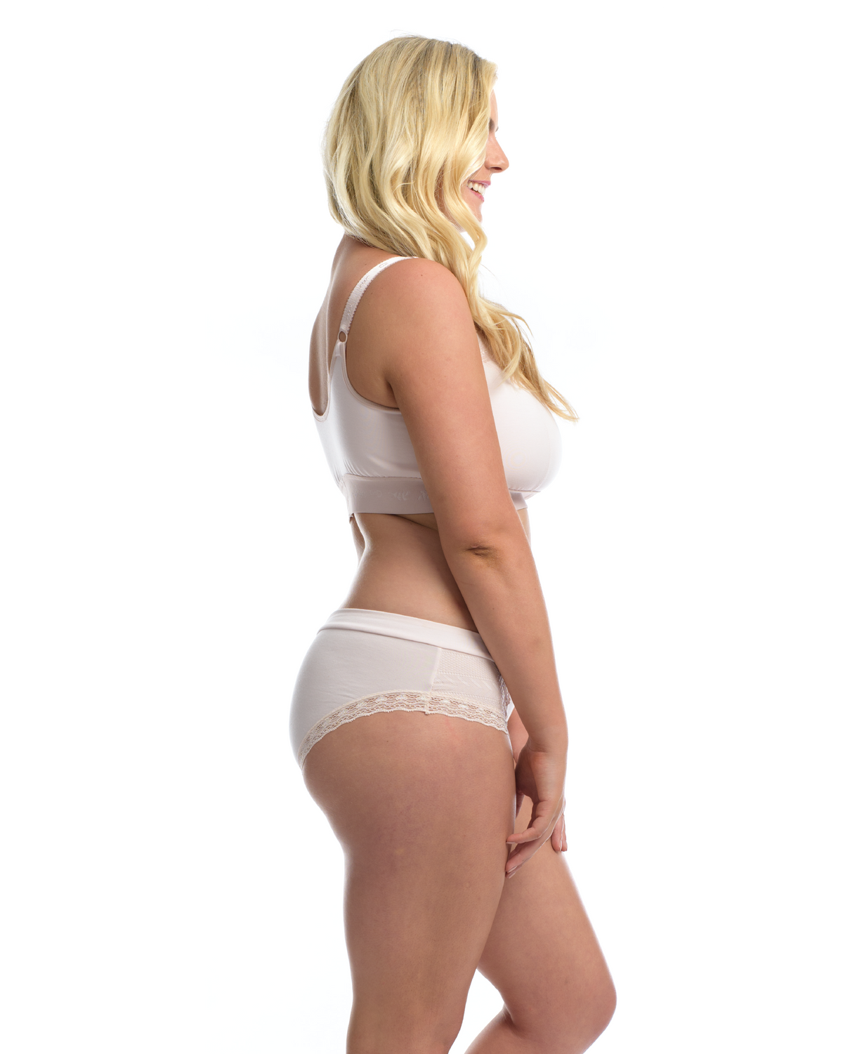 THE NURSING LOUNGE BRA: Delicate Blush - Full Embrace