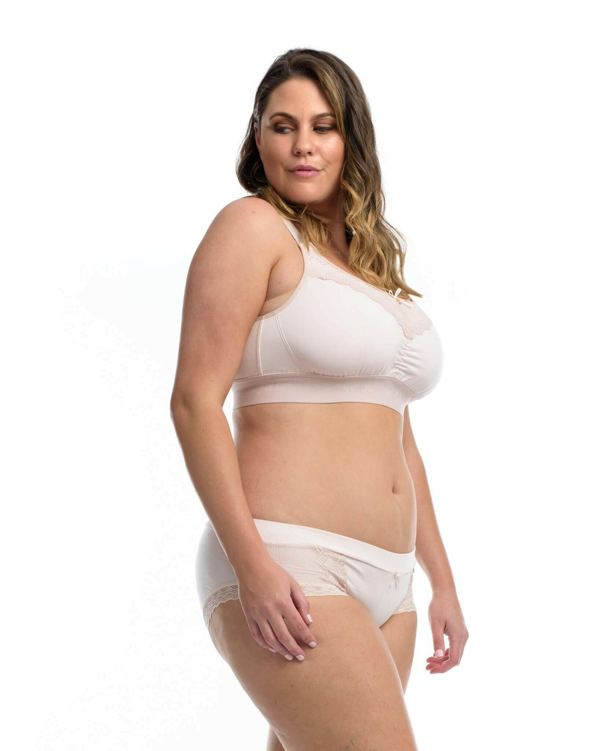 THE LOUNGE BRA: Delicate Blush - Full Embrace