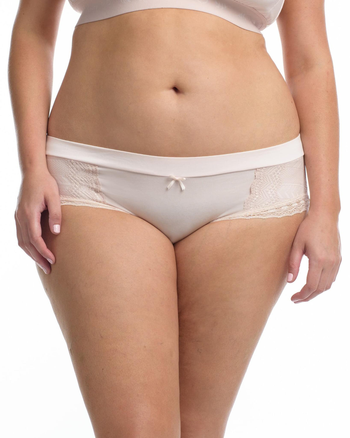 THE LOUNGE HIPSTER - Full Embrace